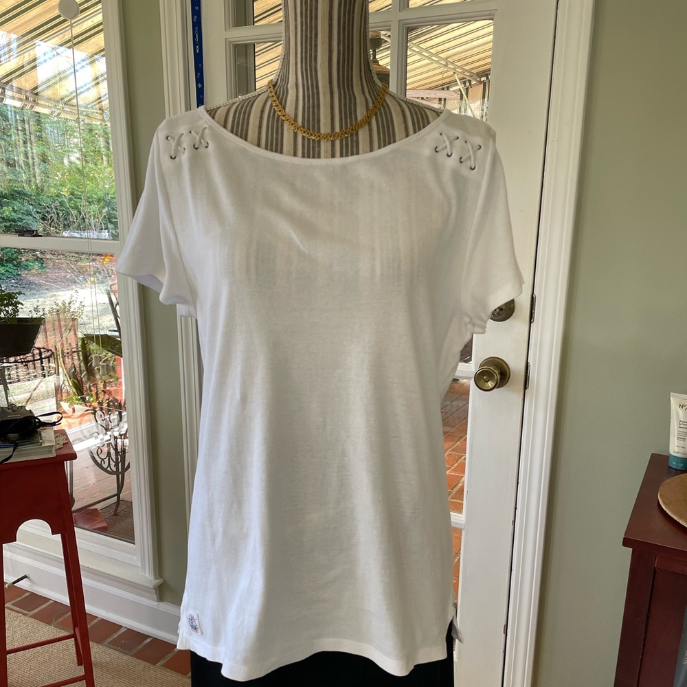 Ralph Lauren cute white tee shirt